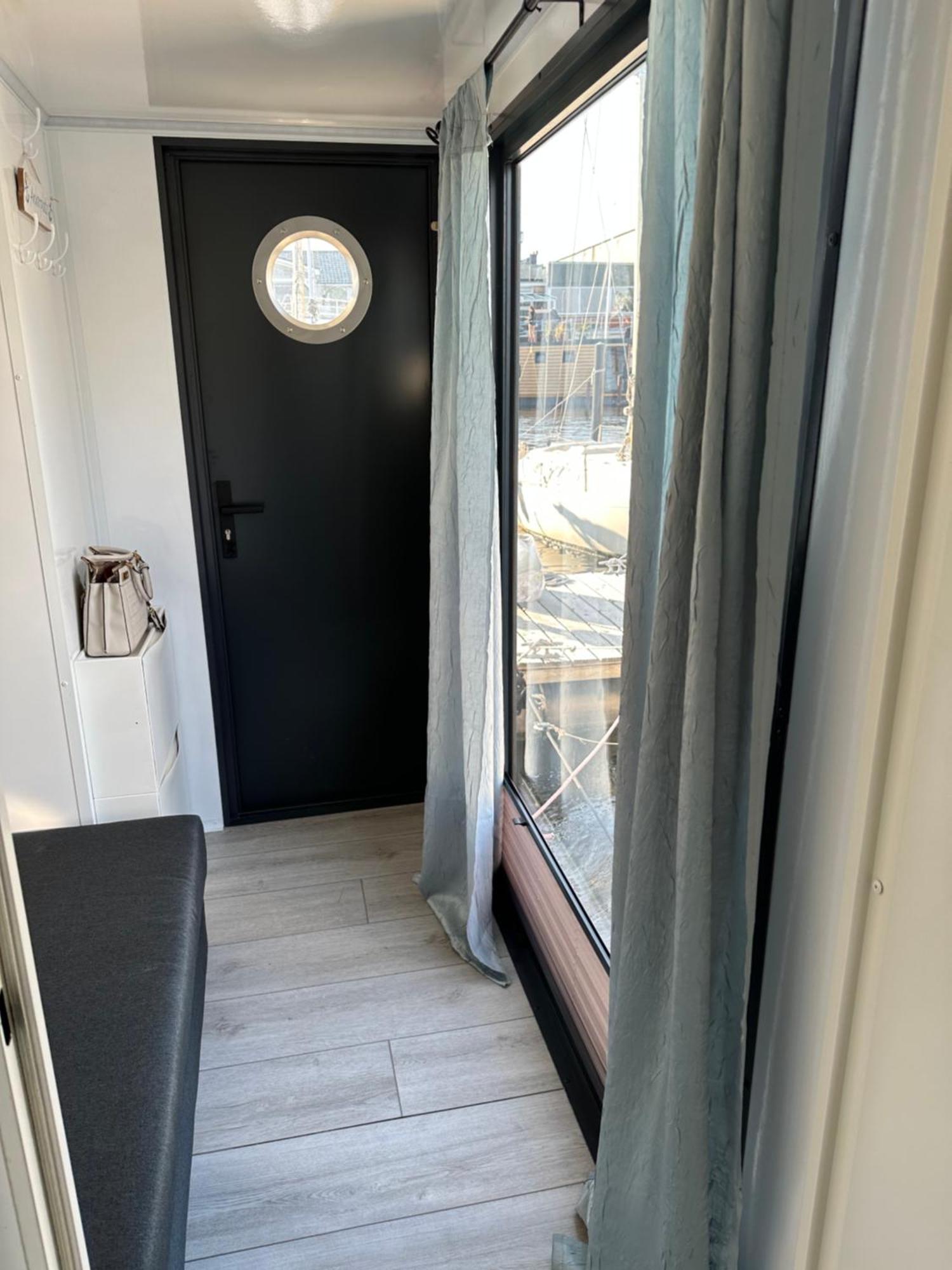 Апартаменты Premium Hausboot Trave Traum Любек Экстерьер фото